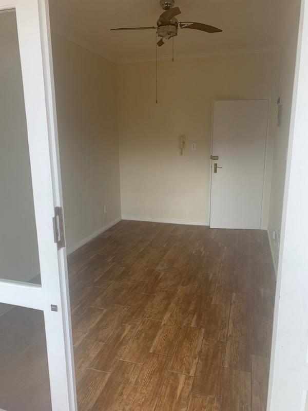 To Let 1 Bedroom Property for Rent in Fish Hoek Western Cape